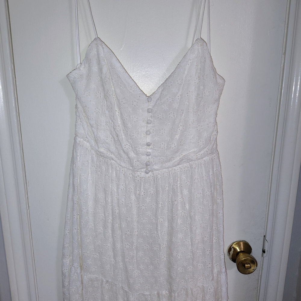 Alice + Olivia Strapless White Dress